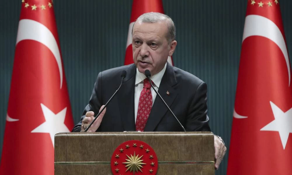 Συμμαχία Ακσενέρ, Νταβούτογλου, Μπαμπατσάν κατά Ερντογάν!